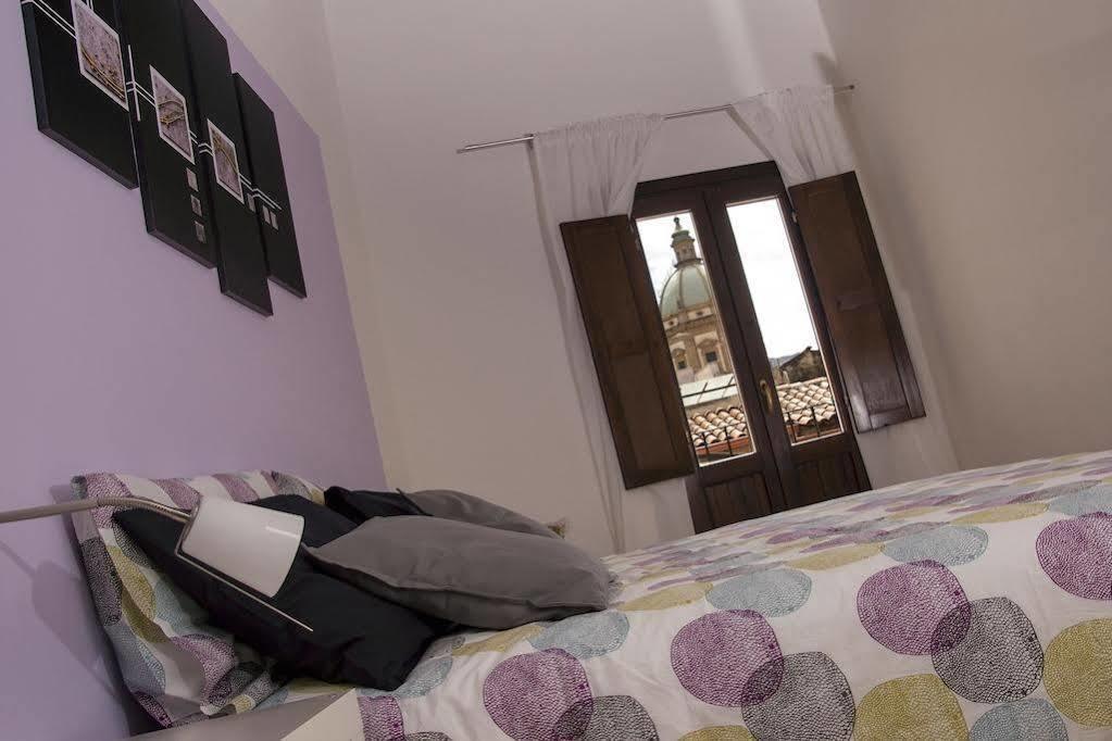 Bed and Breakfast La Terrazza Sul Centro Palermo Exterior foto
