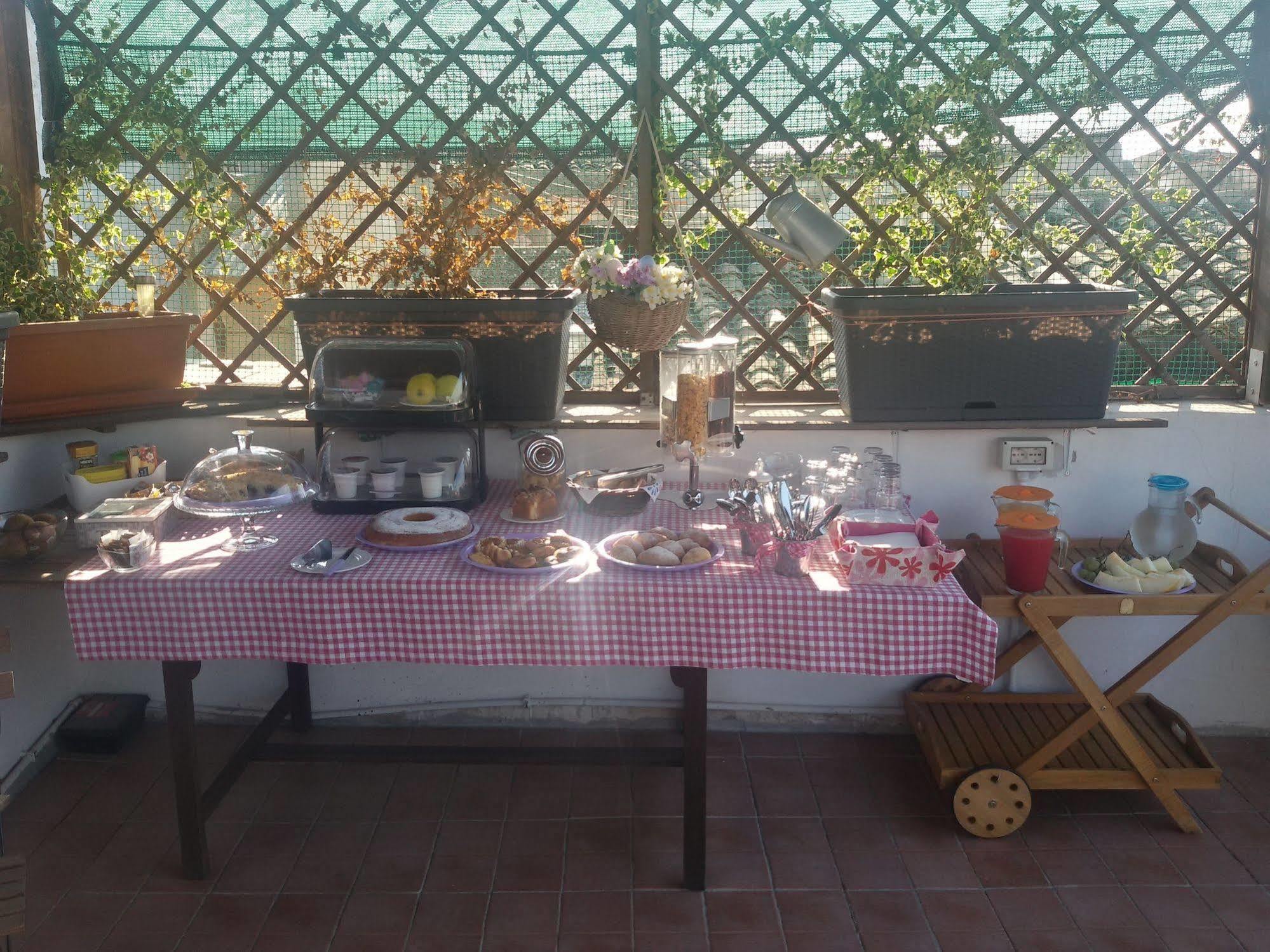 Bed and Breakfast La Terrazza Sul Centro Palermo Exterior foto
